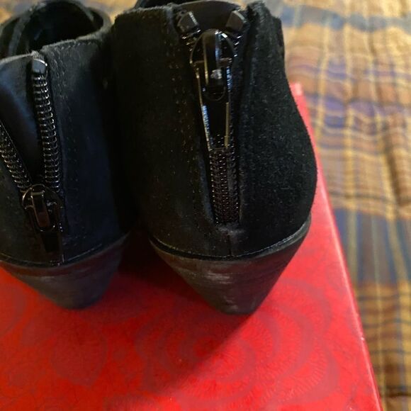 CAROLES Santana shoes - Picture 5 of 7